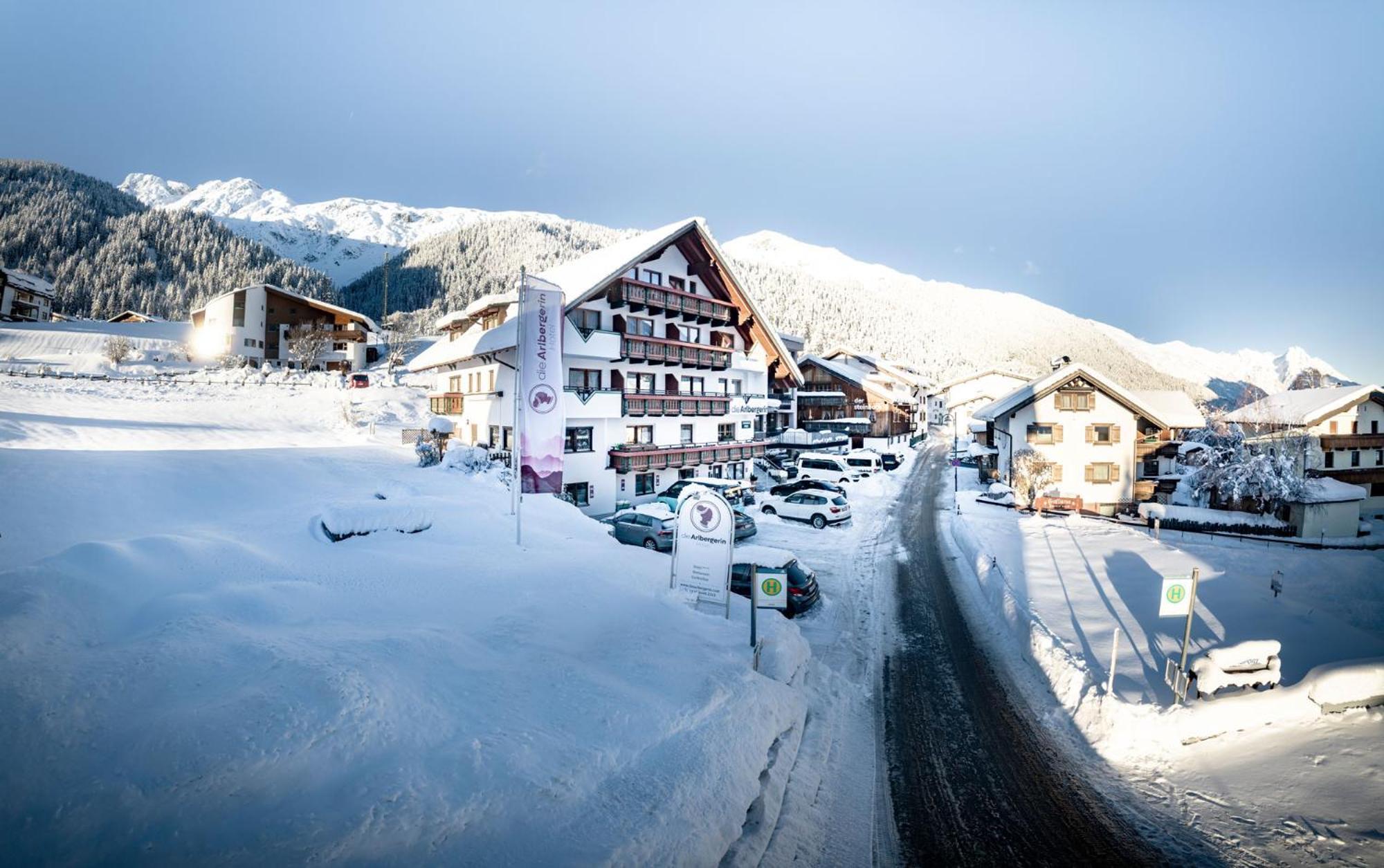 Hotel Die Arlbergerin -New- All-In Super Flex Rate (Adults Only) Sankt Anton am Arlberg Buitenkant foto